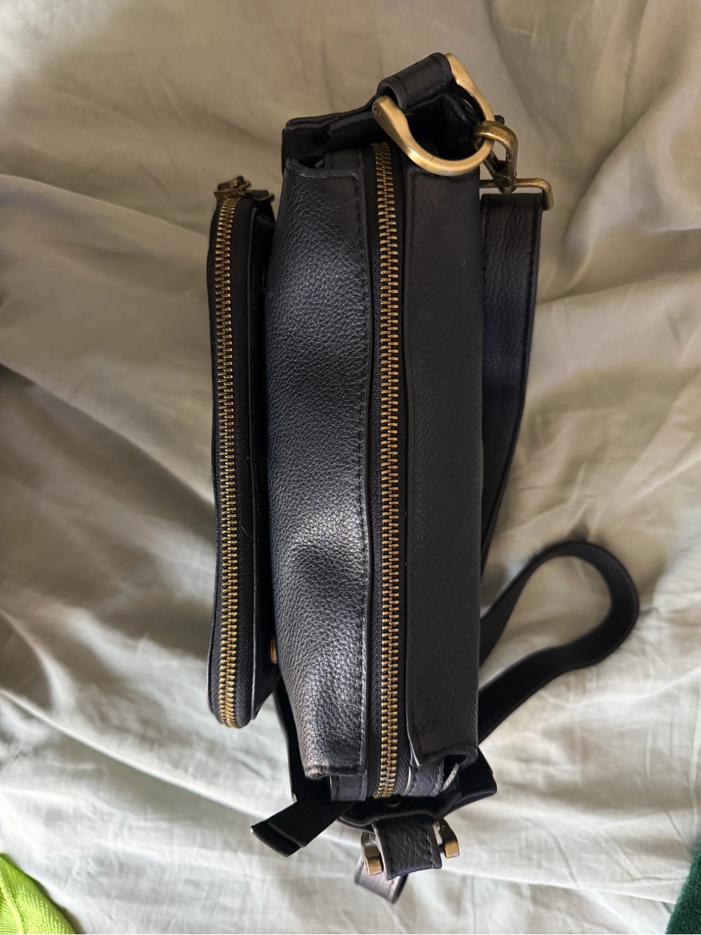 Minooy Hebe Black Crossbody Bag - Picture 7 of 9